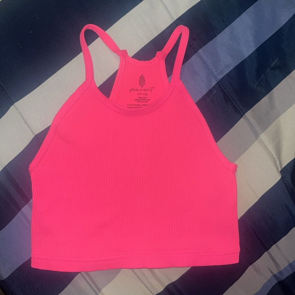 $ FIRM - VGUC Free People Movement Happiness Runs Cropped Tank - Size M/L